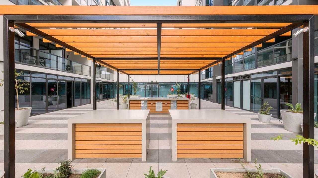 Avani Adelaide Residences Экстерьер фото