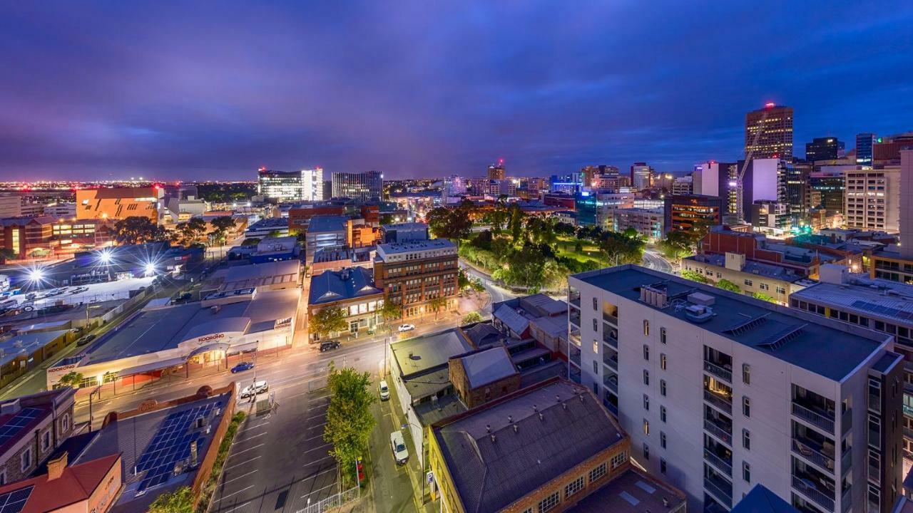 Avani Adelaide Residences Экстерьер фото
